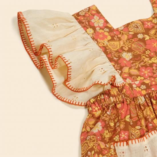 ワンピース Apolina Ursina Embroidered Pinafore 5-7y Apolina URSINA EMBROIDERED PINAFORE - CASHEW |
