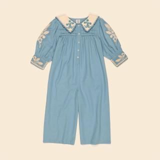 <img class='new_mark_img1' src='https://img.shop-pro.jp/img/new/icons14.gif' style='border:none;display:inline;margin:0px;padding:0px;width:auto;' />Apolina Bette Jumpsuit - Blue Pebble