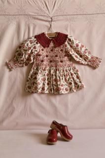 <img class='new_mark_img1' src='https://img.shop-pro.jp/img/new/icons14.gif' style='border:none;display:inline;margin:0px;padding:0px;width:auto;' />Bonjour Handsmock blouse with crochet collar Aline print