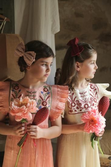 Bonjour Dress pleated ivory taffetas - LILY SOURIRE 子供服