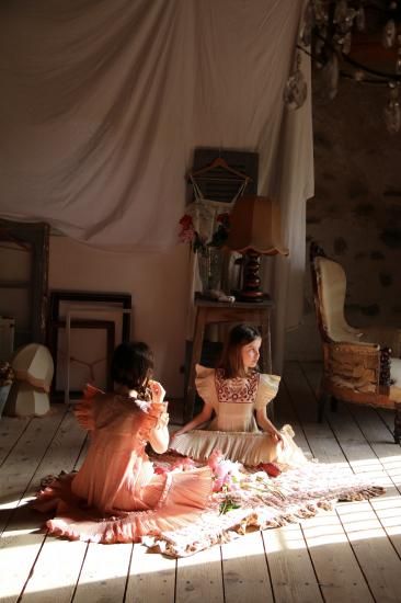 Bonjour Dress pleated ivory taffetas - LILY SOURIRE 子供服