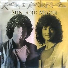 <img class='new_mark_img1' src='https://img.shop-pro.jp/img/new/icons50.gif' style='border:none;display:inline;margin:0px;padding:0px;width:auto;' />Ryan & Kleinfeld / Sun And Moon