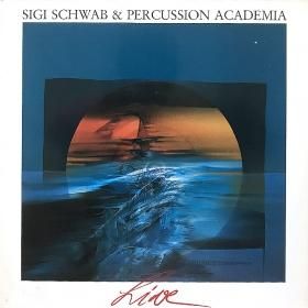 <img class='new_mark_img1' src='https://img.shop-pro.jp/img/new/icons50.gif' style='border:none;display:inline;margin:0px;padding:0px;width:auto;' />Sigi Schwab & Percussion Academia / Live