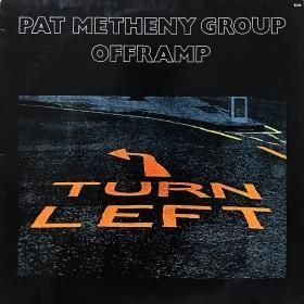 <img class='new_mark_img1' src='https://img.shop-pro.jp/img/new/icons50.gif' style='border:none;display:inline;margin:0px;padding:0px;width:auto;' />Pat Metheny Group / Offramp