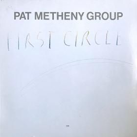 <img class='new_mark_img1' src='https://img.shop-pro.jp/img/new/icons50.gif' style='border:none;display:inline;margin:0px;padding:0px;width:auto;' />Pat Metheny Group / First Circle