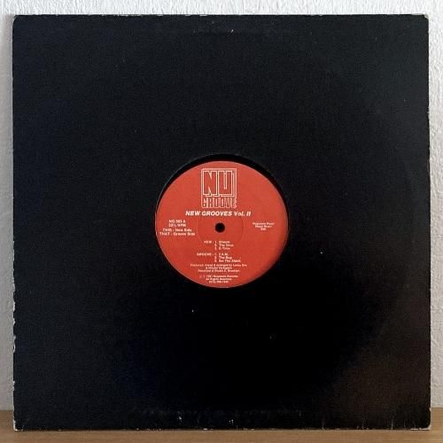 米12” New Grooves Vol. II NG083 NU GROOVE /00250 12