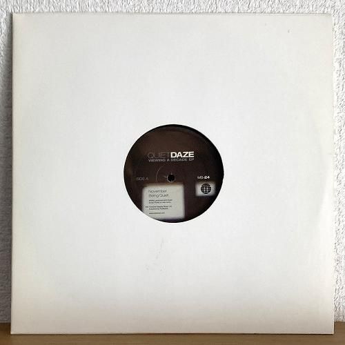 Quiet Daze / Viewing A Decade EP (12