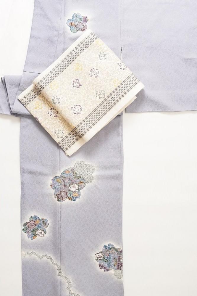 パールホワイト唐花草の袋帯 - いちりん|暮らしに寄り添う パールホワイト唐花草の袋帯 - いちりん|暮らしに寄り添う