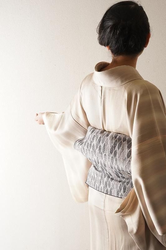 OLN<br>ͤʼ hecco<br>flowing leaves