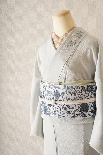 ほんのり上品な染め 紬 小紋 小千谷本真綿紬 墨泥染めの小紋 袷 | きじばとや