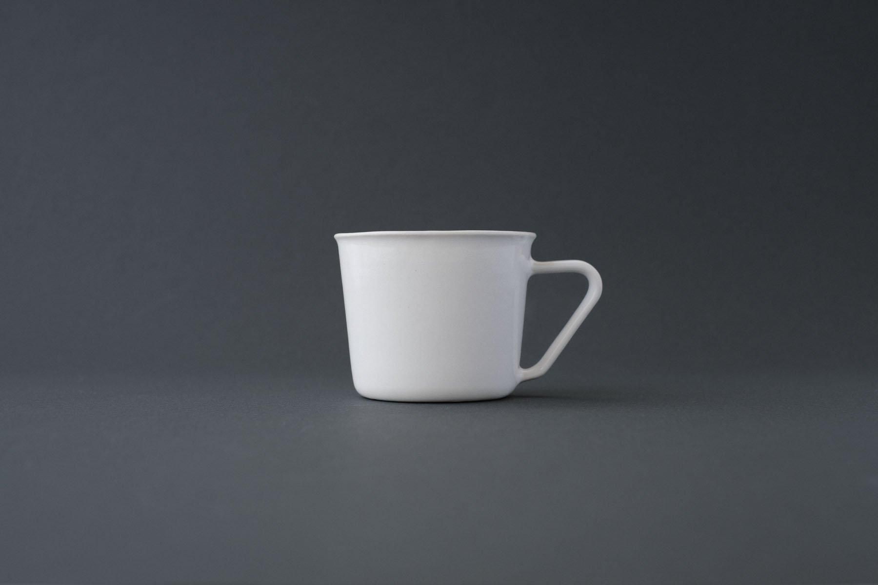 八角平皿 M［白］／山本拓也