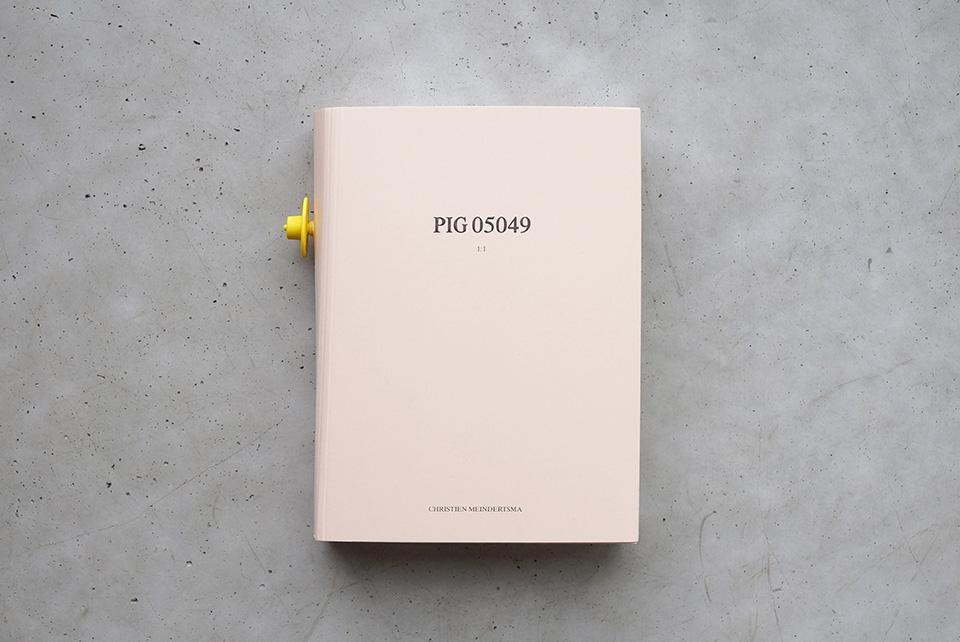 PIG 05049／Christien Meindertsma