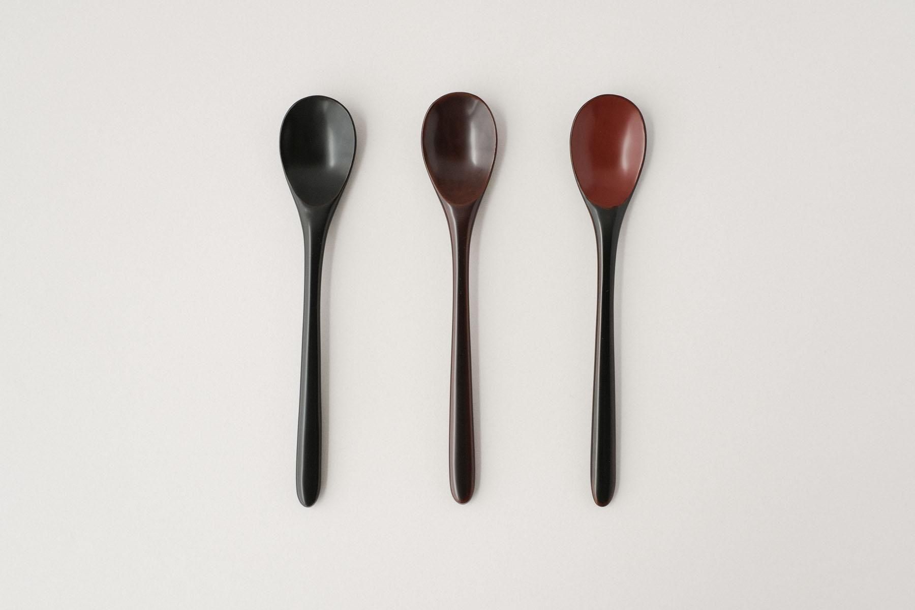 スプーン／中里洋平