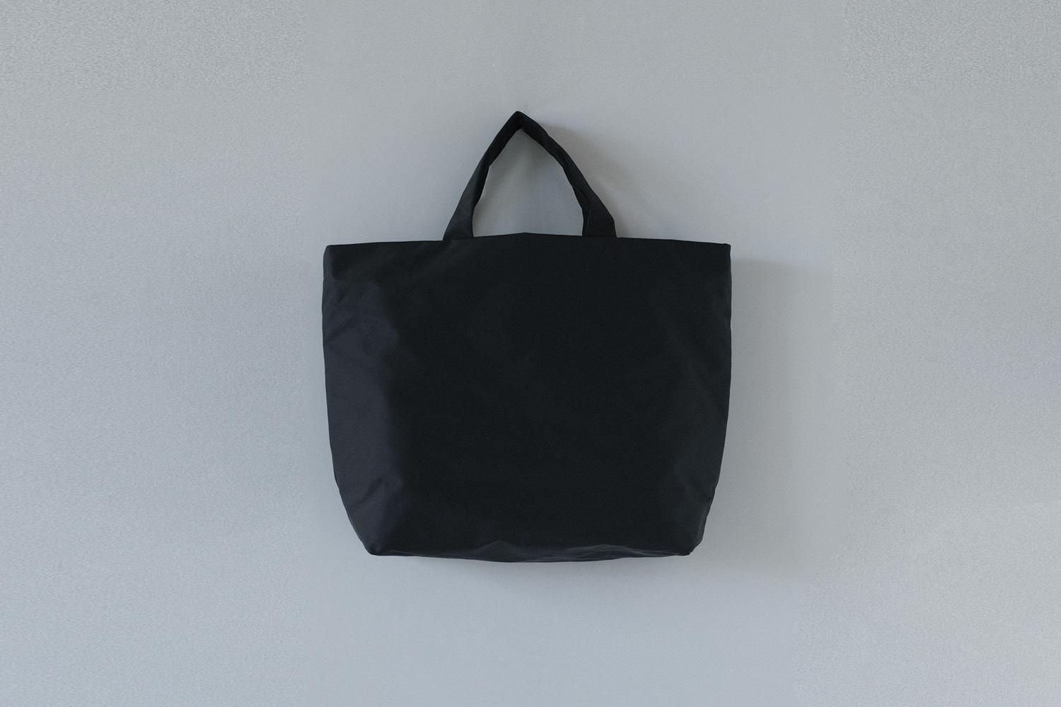 NYLON SHOULDER TOTE M/BLACK/Aeta NYLON SHOULDER TOTE M/BLACK/Aeta