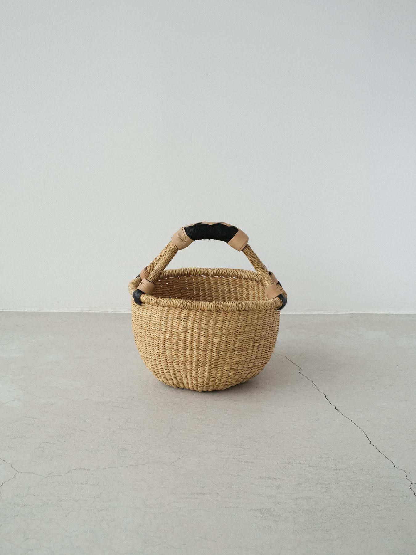 〇POUF / NATURAL　ライトイヤーズ 〇POUF / NATURAL ライトイヤーズ POUF / NATURAL｜LIGHT YEARS