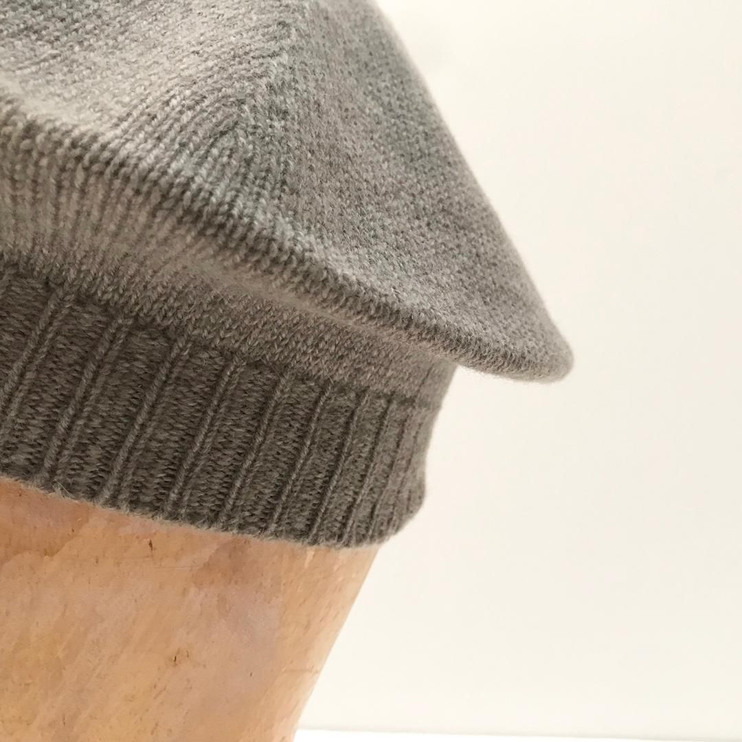 Cashmere knit beret - 帽子店 Sashiki Cashmere knit beret - 帽子店 Sashiki