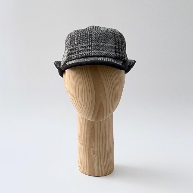 <img class='new_mark_img1' src='https://img.shop-pro.jp/img/new/icons5.gif' style='border:none;display:inline;margin:0px;padding:0px;width:auto;' />Harris Tweed Ear flap Cap