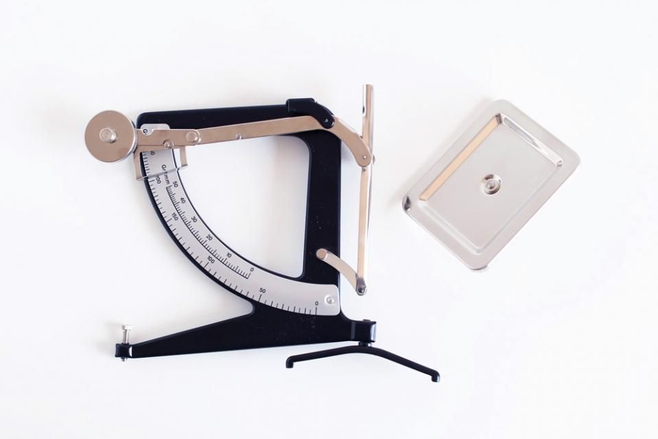 ドイツ/Carta Pura社/レタースケール(250g用)