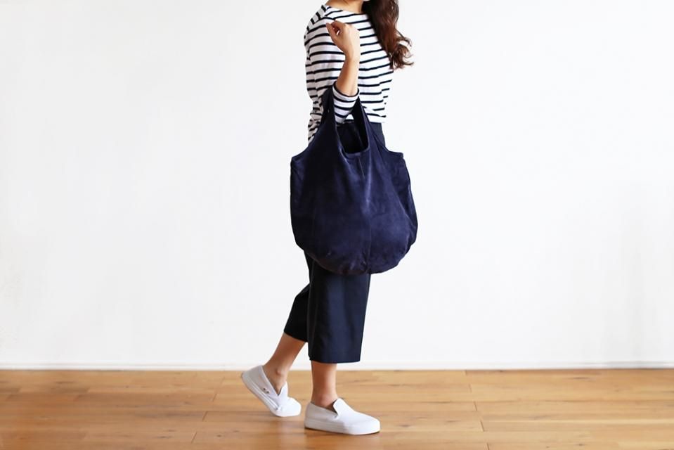 【取り扱い終了】leatheria/washable ドロップトートバッグ(ネイビー)