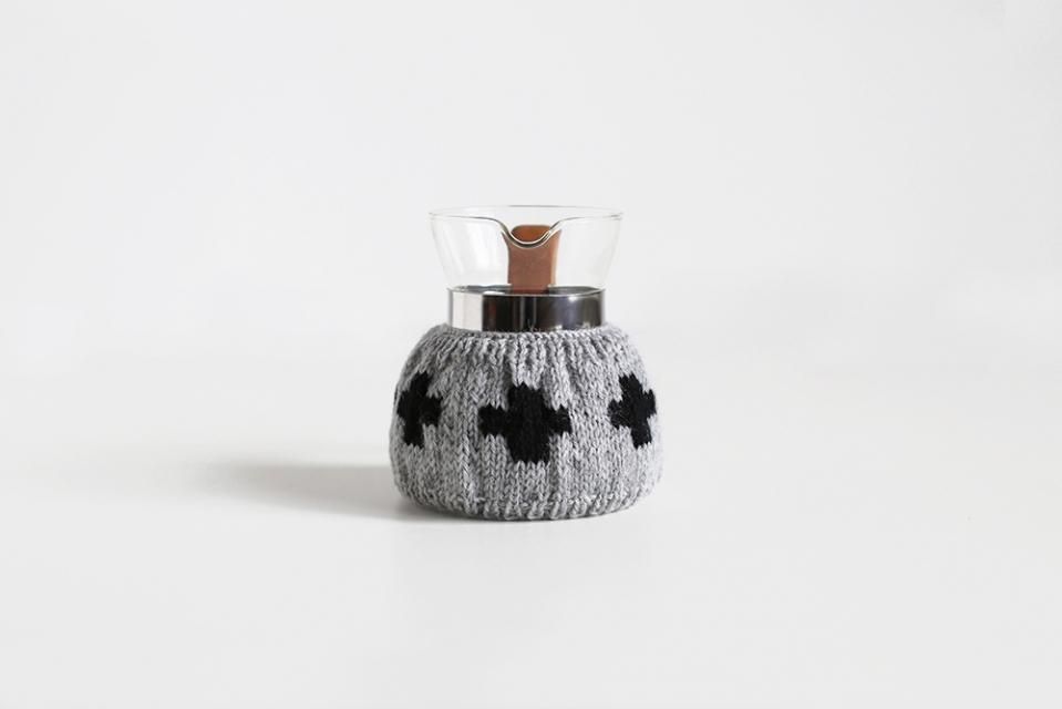 【次回再入荷時期未定】amu./コーヒーコージー/2cup用/クロス(ライトグレー)