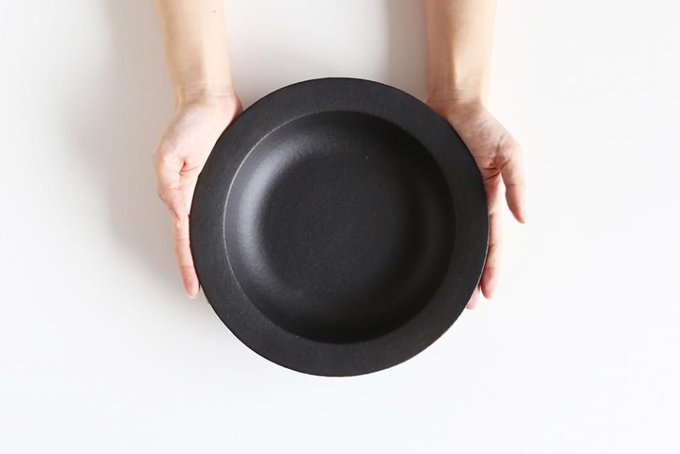 su-nao home 松本圭嗣/リム深皿/rm-4（直径23.5cm） - BOWKNOT
