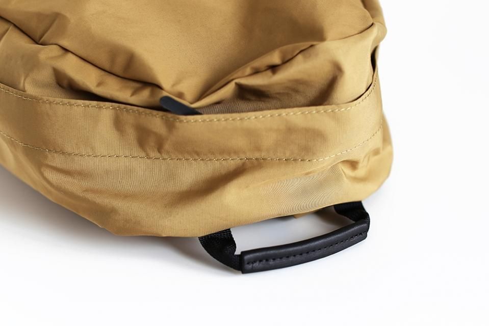 STANDARD SUPPLY/NEW TINY DAYPACK/リュック（ベージュ） - BOWKNOT