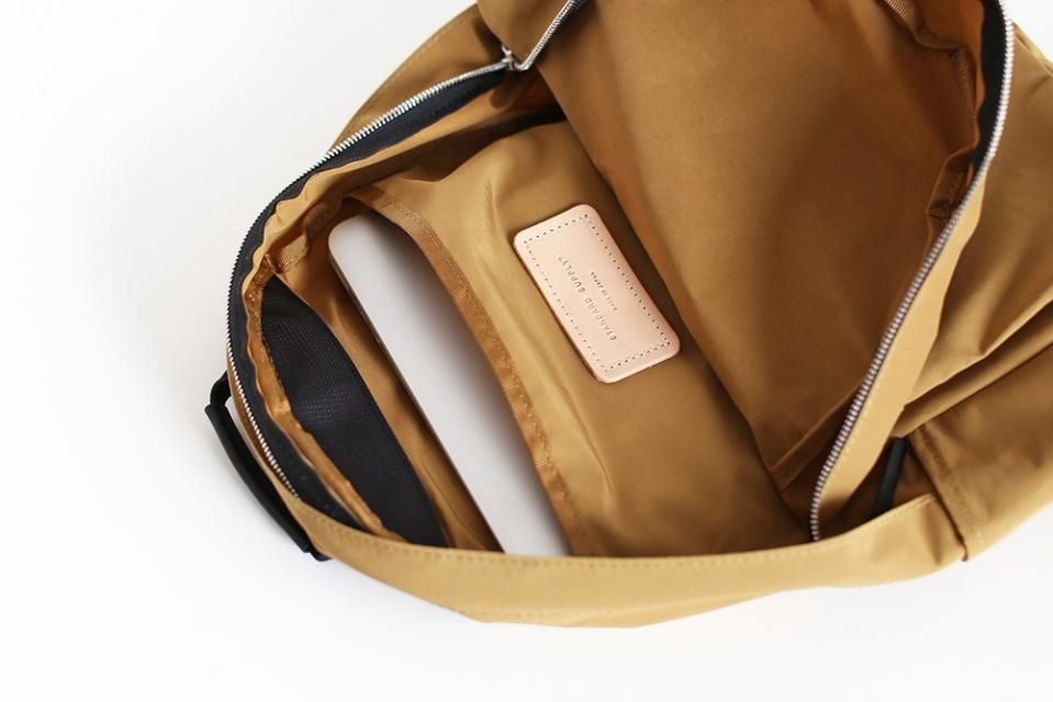 STANDARD SUPPLY/NEW TINY DAYPACK/リュック（ベージュ） - BOWKNOT