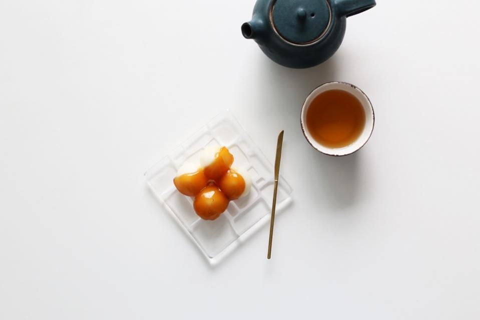 サブロウ/角皿(しろ)