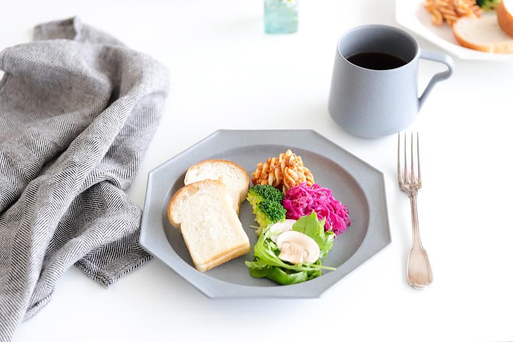 山本拓也/八角平皿/Mサイズ(ブルーグレー)