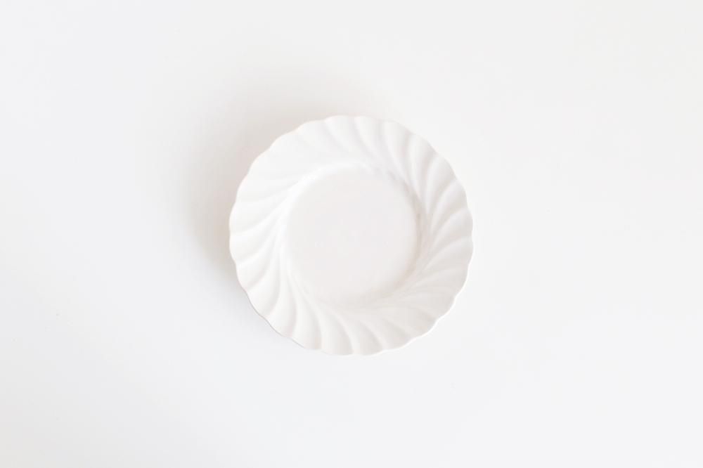 山本拓也/流線輪花皿(白)