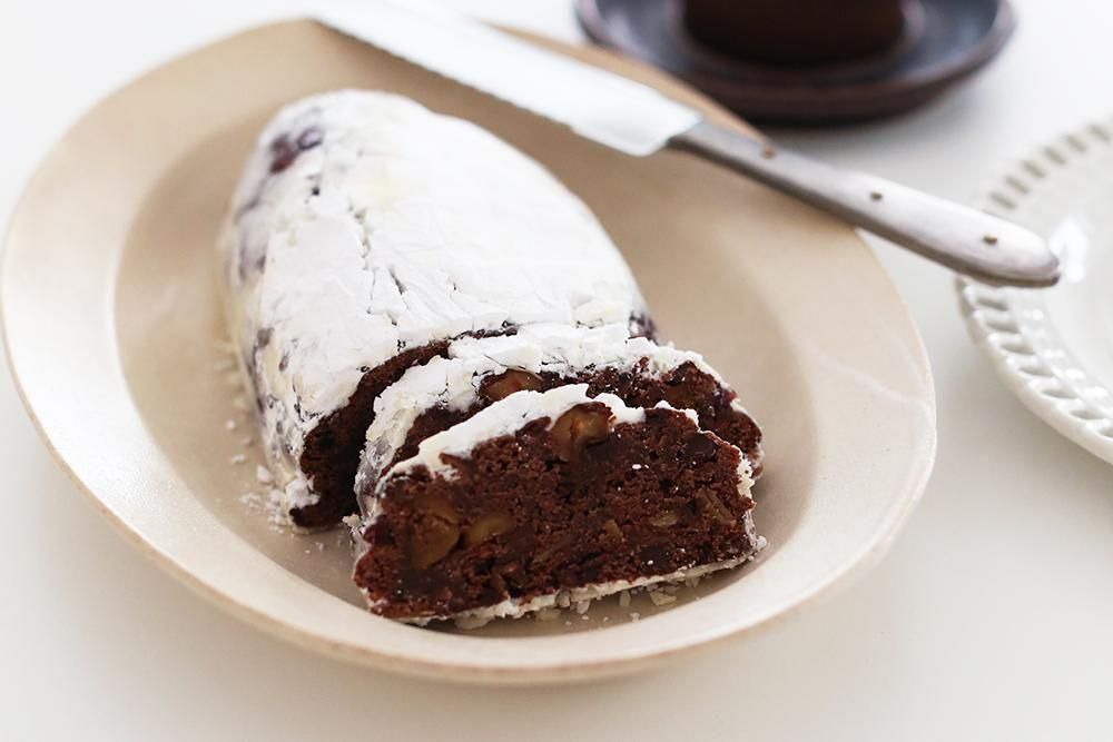 <img class='new_mark_img1' src='https://img.shop-pro.jp/img/new/icons6.gif' style='border:none;display:inline;margin:0px;padding:0px;width:auto;' />【12月5日出荷分】O-kitchen/藤吉陽子/ココアのクリスマスシュトレン