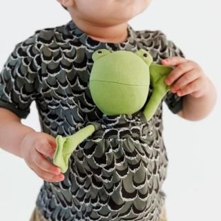 <img class='new_mark_img1' src='https://img.shop-pro.jp/img/new/icons14.gif' style='border:none;display:inline;margin:0px;padding:0px;width:auto;' />HAZEL VILLAGEAdventure Shirt for kids - Owl Feathers