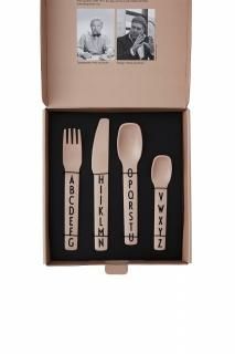 <img class='new_mark_img1' src='https://img.shop-pro.jp/img/new/icons23.gif' style='border:none;display:inline;margin:0px;padding:0px;width:auto;' />40%OFFDESIGN LETTERSKids Cutlery Nude