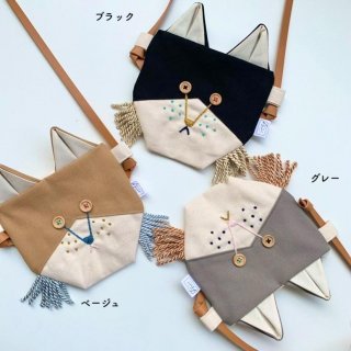 <img class='new_mark_img1' src='https://img.shop-pro.jp/img/new/icons14.gif' style='border:none;display:inline;margin:0px;padding:0px;width:auto;' />little M.E.NEKO pochette 