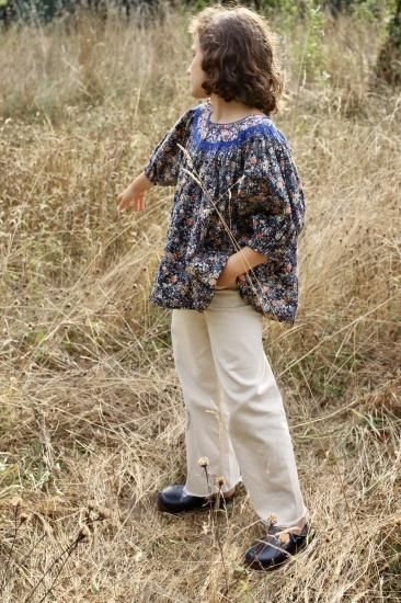 BONJOUR DIARY 「Butterfly blouse (Indigo flowers print - corduroy)」- ny-vind  (ニュヴィン）