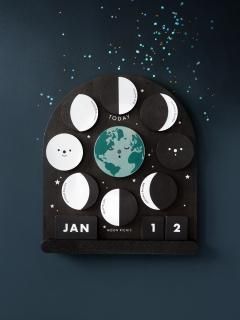 <img class='new_mark_img1' src='https://img.shop-pro.jp/img/new/icons14.gif' style='border:none;display:inline;margin:0px;padding:0px;width:auto;' />MOON PICNICMe & The Moon - Moon Phase Calendar