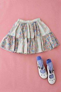 <img class='new_mark_img1' src='https://img.shop-pro.jp/img/new/icons14.gif' style='border:none;display:inline;margin:0px;padding:0px;width:auto;' />BONJOUR DIARY 「Patchwork Skirt (Blue Garden Print)」2023-SS