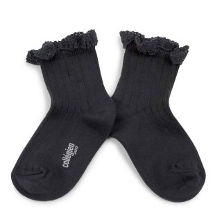 CollegienLili Lace Trim Ankle Socks - Pierre de Volvic
