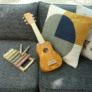 <img class='new_mark_img1' src='https://img.shop-pro.jp/img/new/icons14.gif' style='border:none;display:inline;margin:0px;padding:0px;width:auto;' />Bloomingville「Guitar」