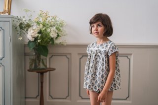 <img class='new_mark_img1' src='https://img.shop-pro.jp/img/new/icons14.gif' style='border:none;display:inline;margin:0px;padding:0px;width:auto;' />Little Cotton ClothesOrganic Juno Blouse - Thistle Floral2024-SS
