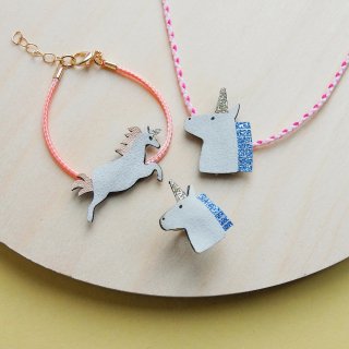 <img class='new_mark_img1' src='https://img.shop-pro.jp/img/new/icons14.gif' style='border:none;display:inline;margin:0px;padding:0px;width:auto;' />MIMI & LULAUnicorn Jewellery Set