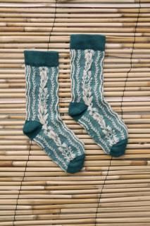 <img class='new_mark_img1' src='https://img.shop-pro.jp/img/new/icons14.gif' style='border:none;display:inline;margin:0px;padding:0px;width:auto;' />BONJOUR DIARY Twist Socks (Green)2024-AW