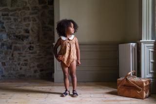 <img class='new_mark_img1' src='https://img.shop-pro.jp/img/new/icons23.gif' style='border:none;display:inline;margin:0px;padding:0px;width:auto;' />30%OFFLittle Cotton ClothesIris Romper - Saffron Floral2025-SS