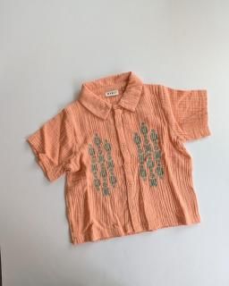 <img class='new_mark_img1' src='https://img.shop-pro.jp/img/new/icons14.gif' style='border:none;display:inline;margin:0px;padding:0px;width:auto;' />MABLI Folk Shirt (Peachy)2025-SS Drop3