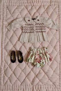 <img class='new_mark_img1' src='https://img.shop-pro.jp/img/new/icons14.gif' style='border:none;display:inline;margin:0px;padding:0px;width:auto;' />BONJOUR DIARY Baby Set With Reversible Bloomer (Pink Dot Print)2025-AW