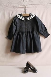 <img class='new_mark_img1' src='https://img.shop-pro.jp/img/new/icons14.gif' style='border:none;display:inline;margin:0px;padding:0px;width:auto;' />BONJOUR DIARY Tunique With Sailor Collar (Black Denim)2025-AW
