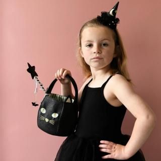 <img class='new_mark_img1' src='https://img.shop-pro.jp/img/new/icons14.gif' style='border:none;display:inline;margin:0px;padding:0px;width:auto;' />RockahulaBlack Cat Bucket Bag Black