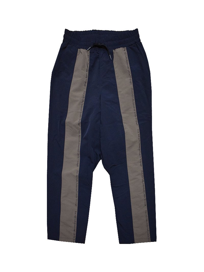 <img class='new_mark_img1' src='https://img.shop-pro.jp/img/new/icons23.gif' style='border:none;display:inline;margin:0px;padding:0px;width:auto;' />2021 AUTUMN LOGO LINE SARROUEL PANTS (BROWN)