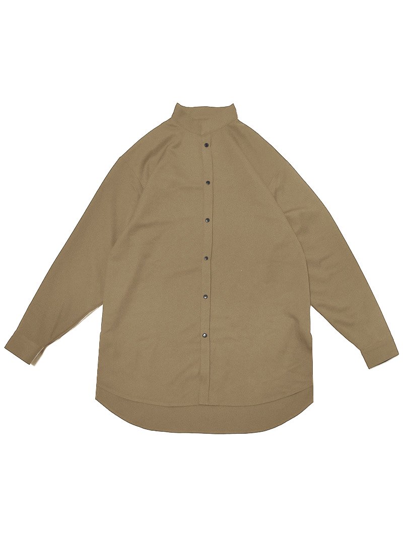 <img class='new_mark_img1' src='https://img.shop-pro.jp/img/new/icons23.gif' style='border:none;display:inline;margin:0px;padding:0px;width:auto;' />2022 SPRING MAO COLLAR LONG SHIRTS (BEIGE)