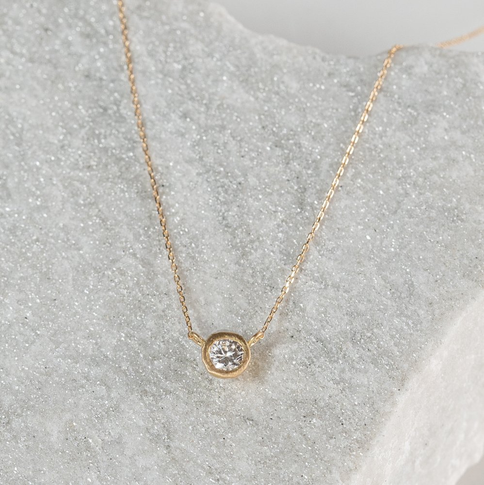 N°25  teacup diamond † necklace